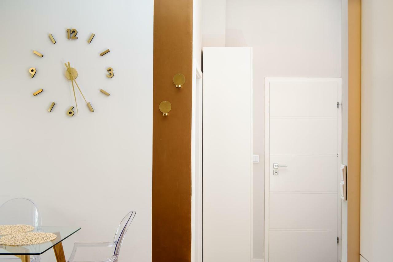 Zoli Apartment Warszawa Eksteriør bilde
